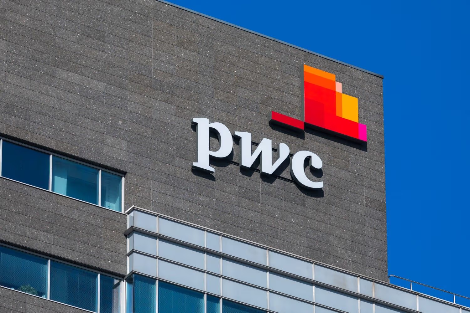 PwC đẩy mạnh dịch vụ Crypto khi chính sách Stablecoin tại Mỹ thay đổi